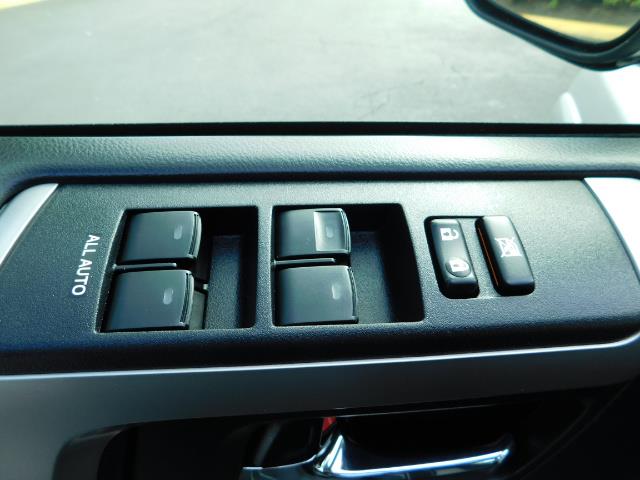 2016 Toyota 4Runner SR5 / 4WD / Navigation / backup camera / LIFTED - Photo 34 - Portland, OR 97217