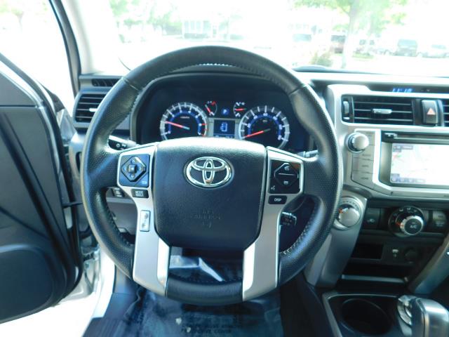 2016 Toyota 4Runner SR5 / 4WD / Navigation / backup camera / LIFTED - Photo 39 - Portland, OR 97217