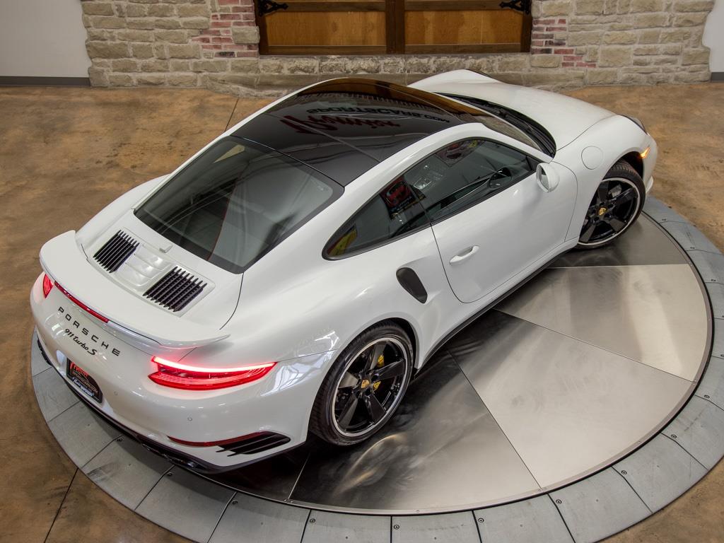 2017 Porsche 911 Turbo S - Photo 32 - Springfield, MO 65802