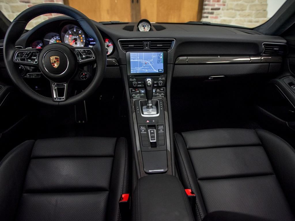2017 Porsche 911 Turbo S - Photo 2 - Springfield, MO 65802