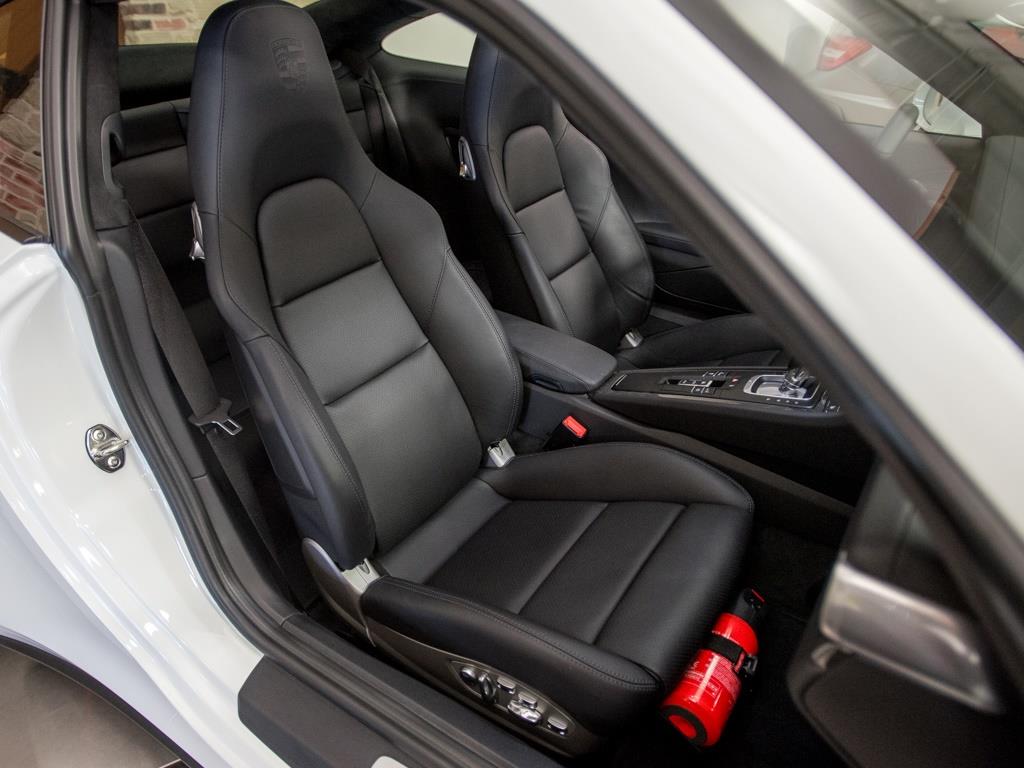 2017 Porsche 911 Turbo S - Photo 23 - Springfield, MO 65802