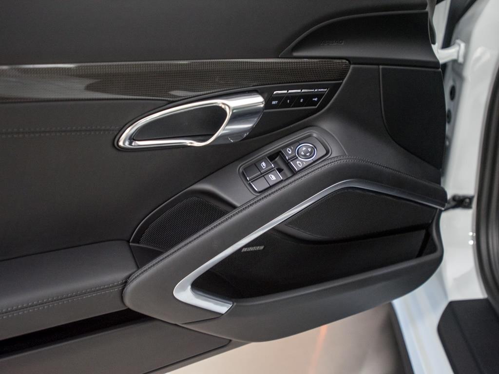 2017 Porsche 911 Turbo S - Photo 19 - Springfield, MO 65802