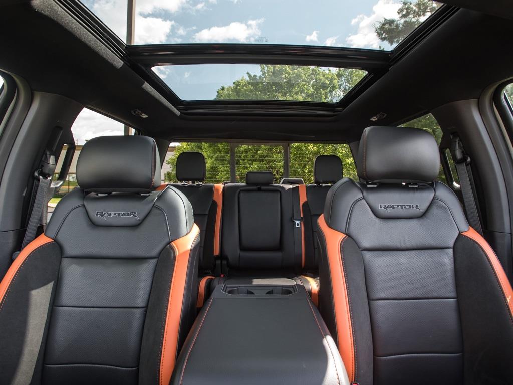 2017 Ford F-150 Raptor - Photo 18 - Springfield, MO 65802