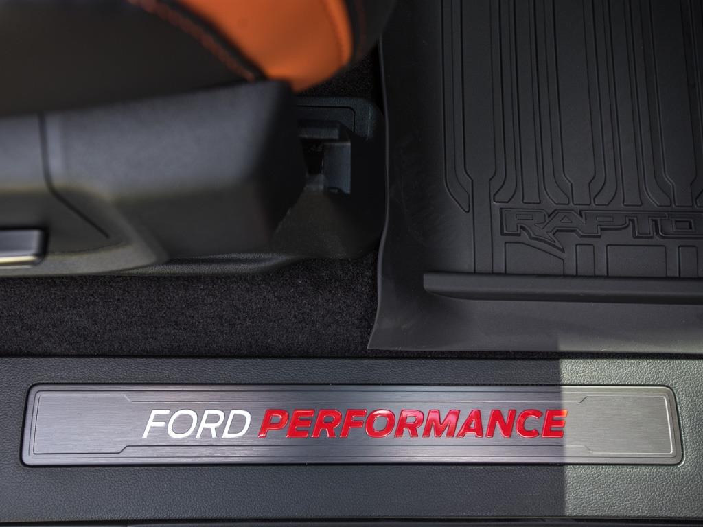 2017 Ford F-150 Raptor - Photo 23 - Springfield, MO 65802