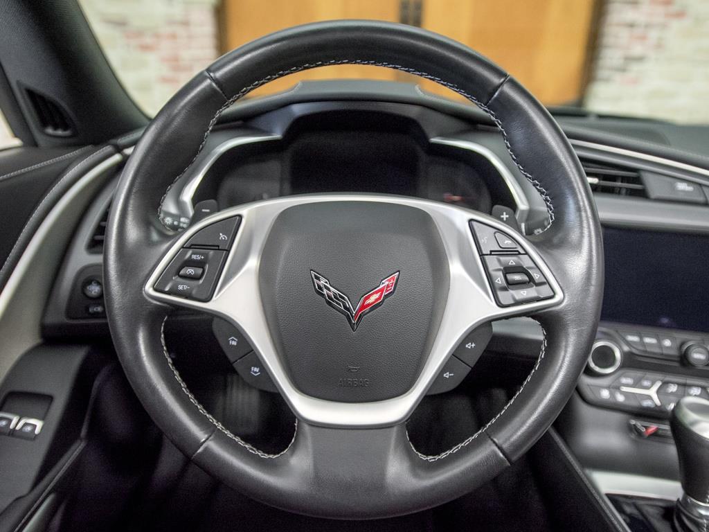 2014 Chevrolet Corvette Stingray Z51 - Photo 8 - Springfield, MO 65802