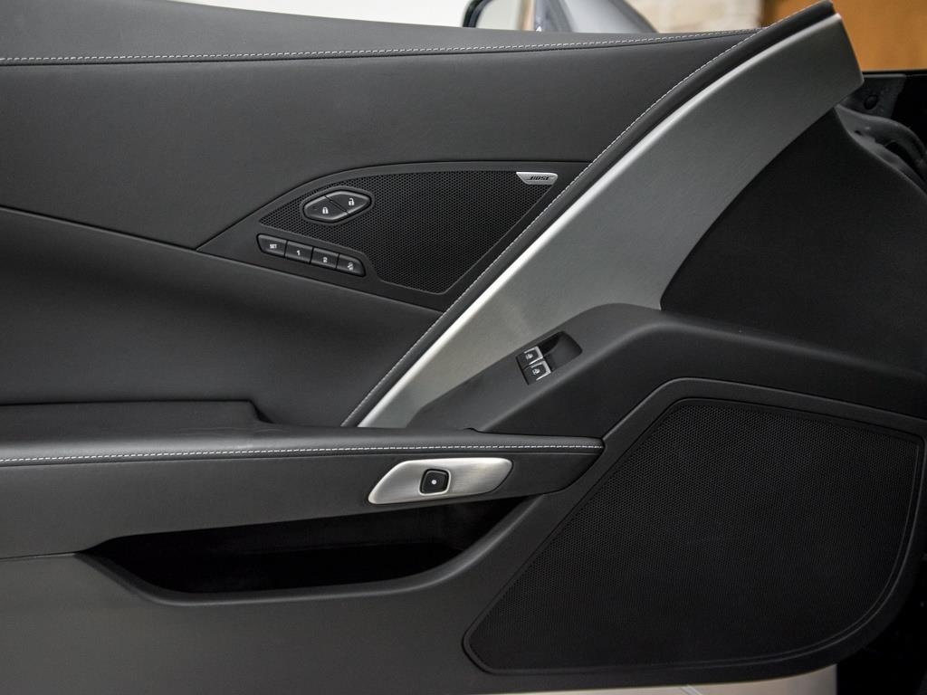 2014 Chevrolet Corvette Stingray Z51 - Photo 16 - Springfield, MO 65802