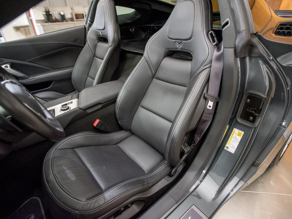 2014 Chevrolet Corvette Stingray Z51 - Photo 17 - Springfield, MO 65802
