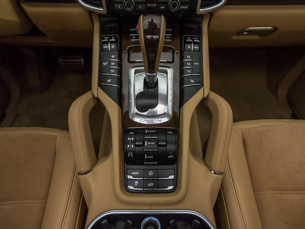 2013 Porsche Cayenne GTS - Photo 18 - Springfield, MO 65802