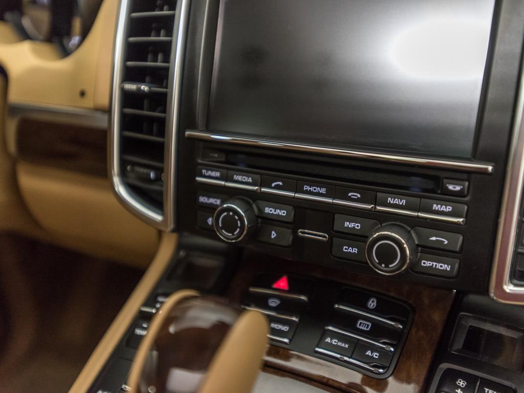 2013 Porsche Cayenne GTS - Photo 15 - Springfield, MO 65802