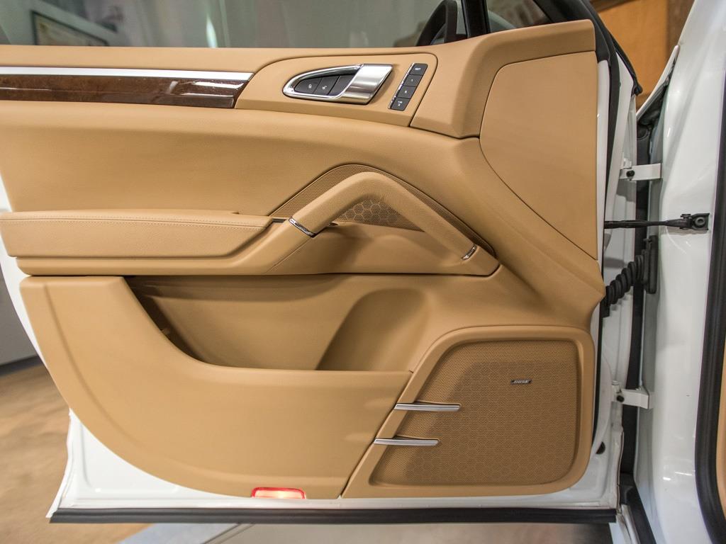 2013 Porsche Cayenne GTS - Photo 19 - Springfield, MO 65802