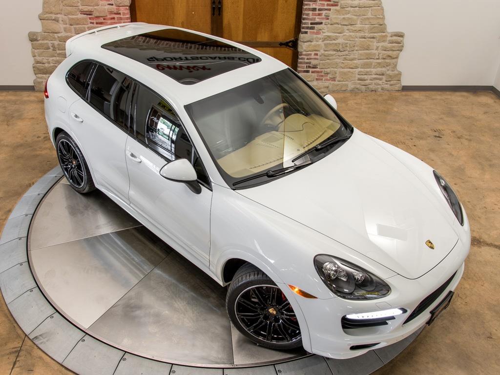 2013 Porsche Cayenne GTS - Photo 29 - Springfield, MO 65802
