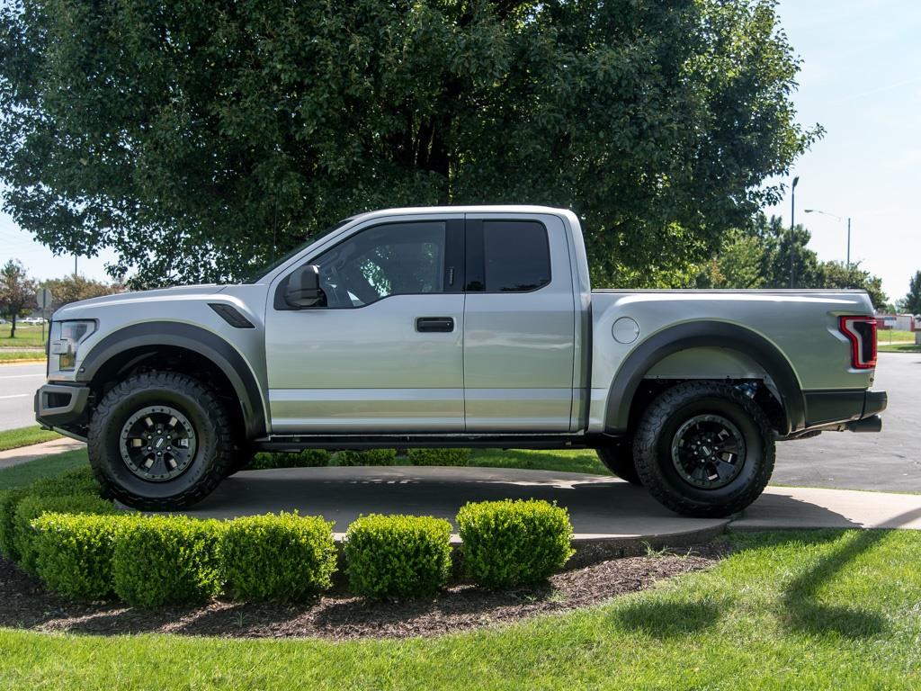 2018 Ford F-150 Raptor - Photo 6 - Springfield, MO 65802