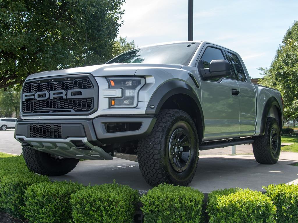 2018 Ford F-150 Raptor - Photo 1 - Springfield, MO 65802
