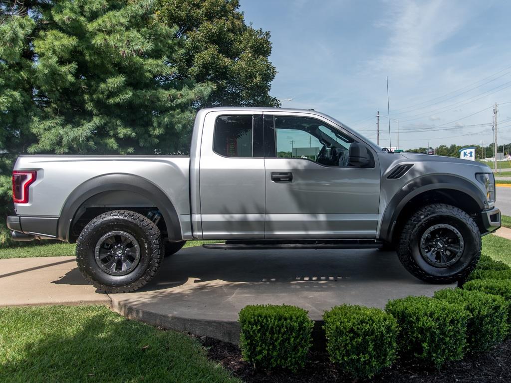 2018 Ford F-150 Raptor - Photo 3 - Springfield, MO 65802