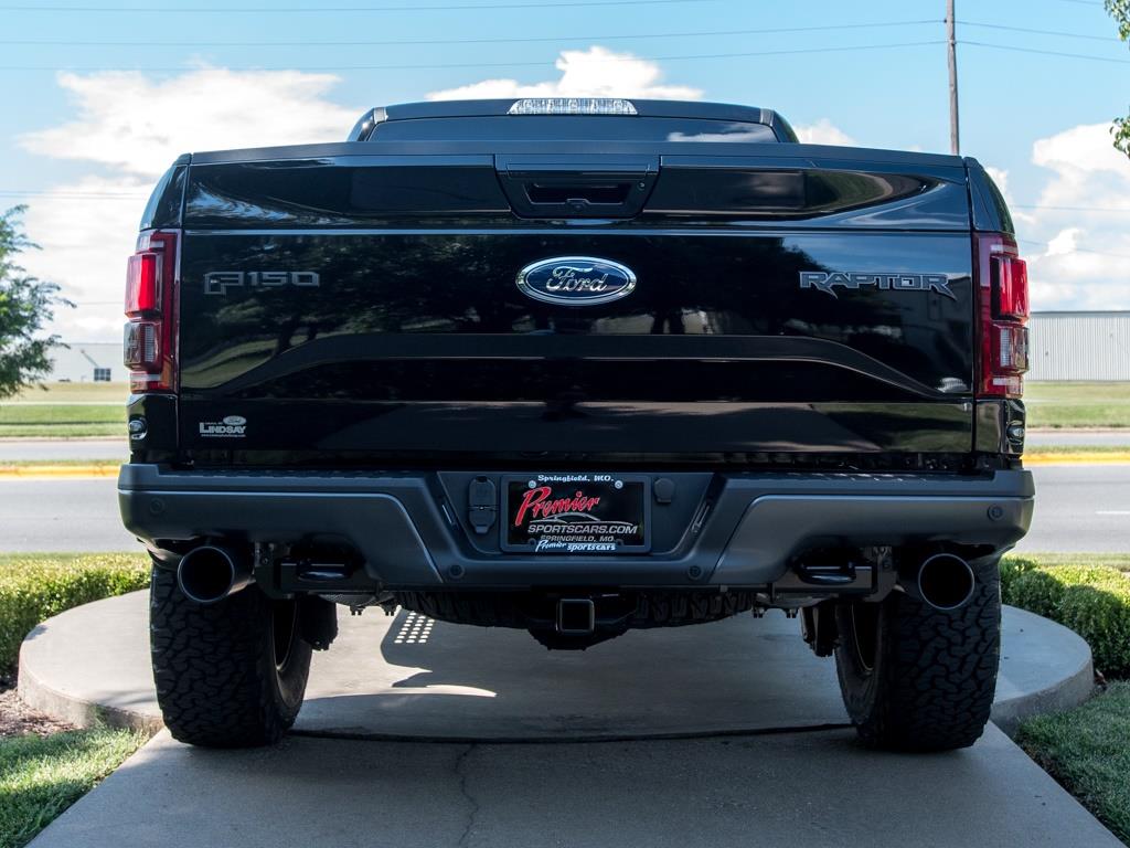 2017 Ford F-150 Raptor - Photo 8 - Springfield, MO 65802