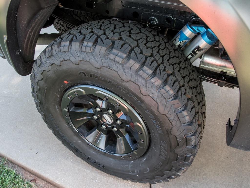 2017 Ford F-150 Raptor - Photo 26 - Springfield, MO 65802