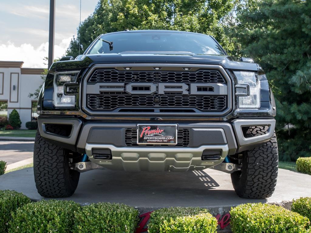 2017 Ford F-150 Raptor - Photo 5 - Springfield, MO 65802