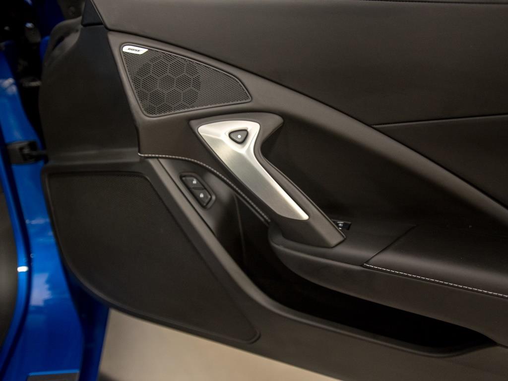 2015 Chevrolet Corvette Z51 3LT Convertible - Photo 28 - Springfield, MO 65802