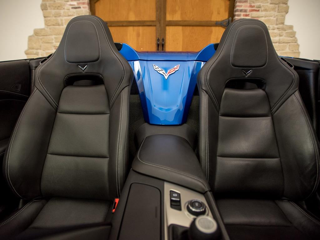 2015 Chevrolet Corvette Z51 3LT Convertible - Photo 25 - Springfield, MO 65802