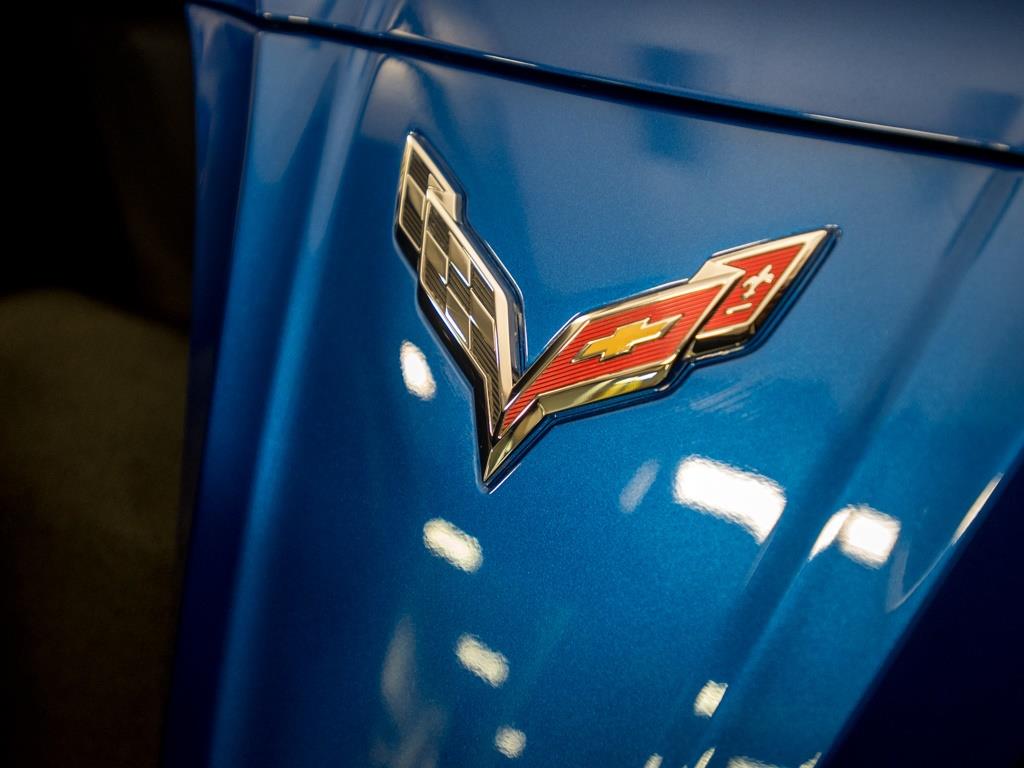 2015 Chevrolet Corvette Z51 3LT Convertible - Photo 36 - Springfield, MO 65802