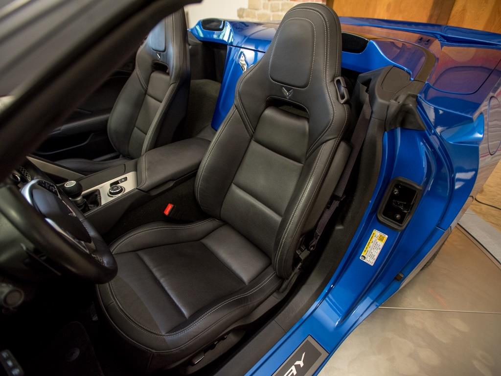 2015 Chevrolet Corvette Z51 3LT Convertible - Photo 23 - Springfield, MO 65802