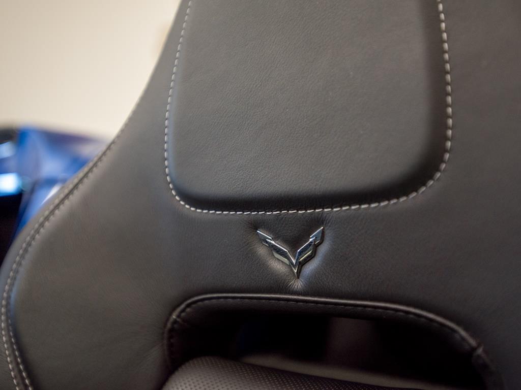 2015 Chevrolet Corvette Z51 3LT Convertible - Photo 24 - Springfield, MO 65802