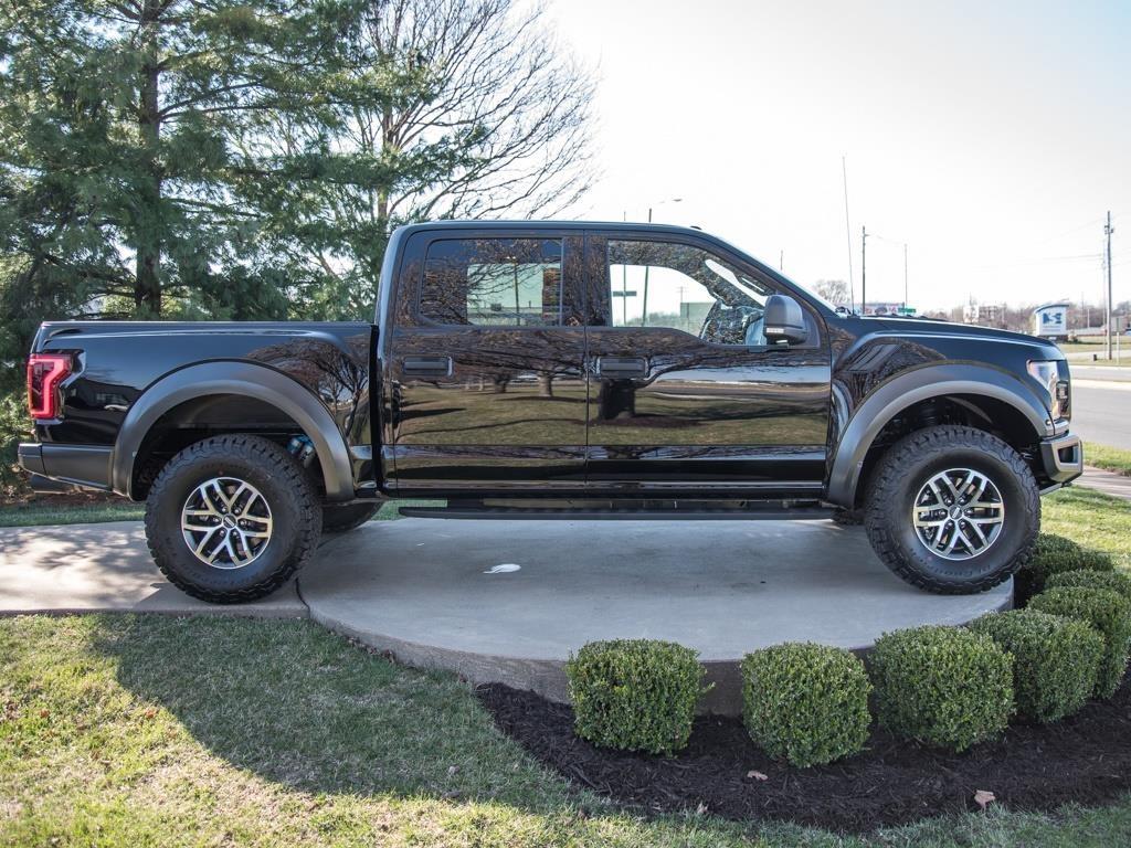 2017 Ford F-150 Raptor - Photo 3 - Springfield, MO 65802