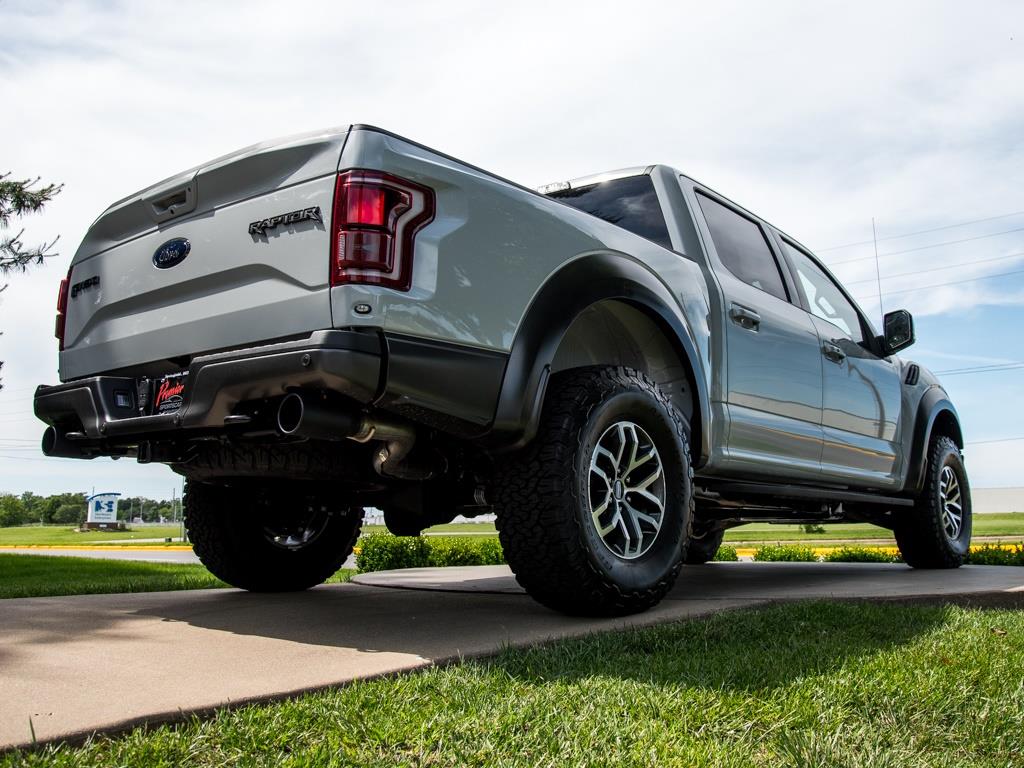 2017 Ford F-150 Raptor - Photo 10 - Springfield, MO 65802