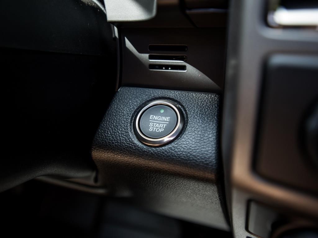2017 Ford F-150 Raptor - Photo 14 - Springfield, MO 65802