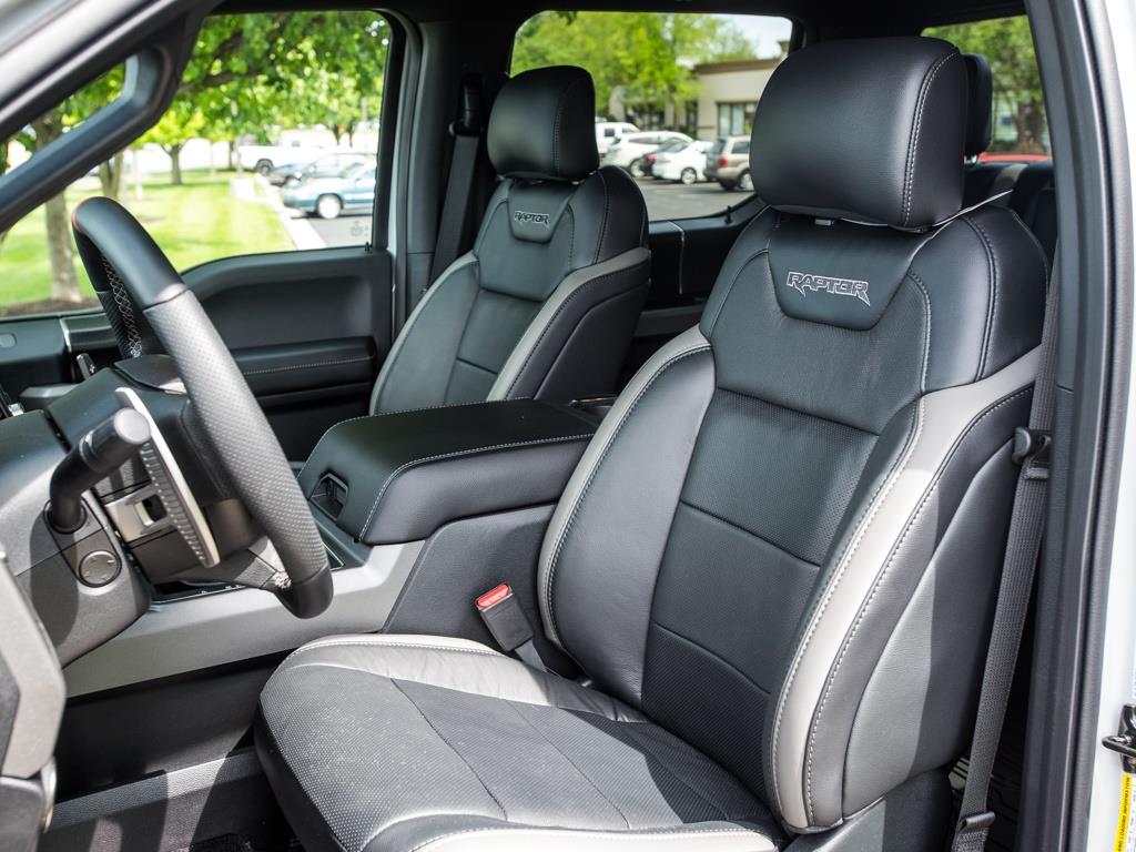 2017 Ford F-150 Raptor - Photo 11 - Springfield, MO 65802