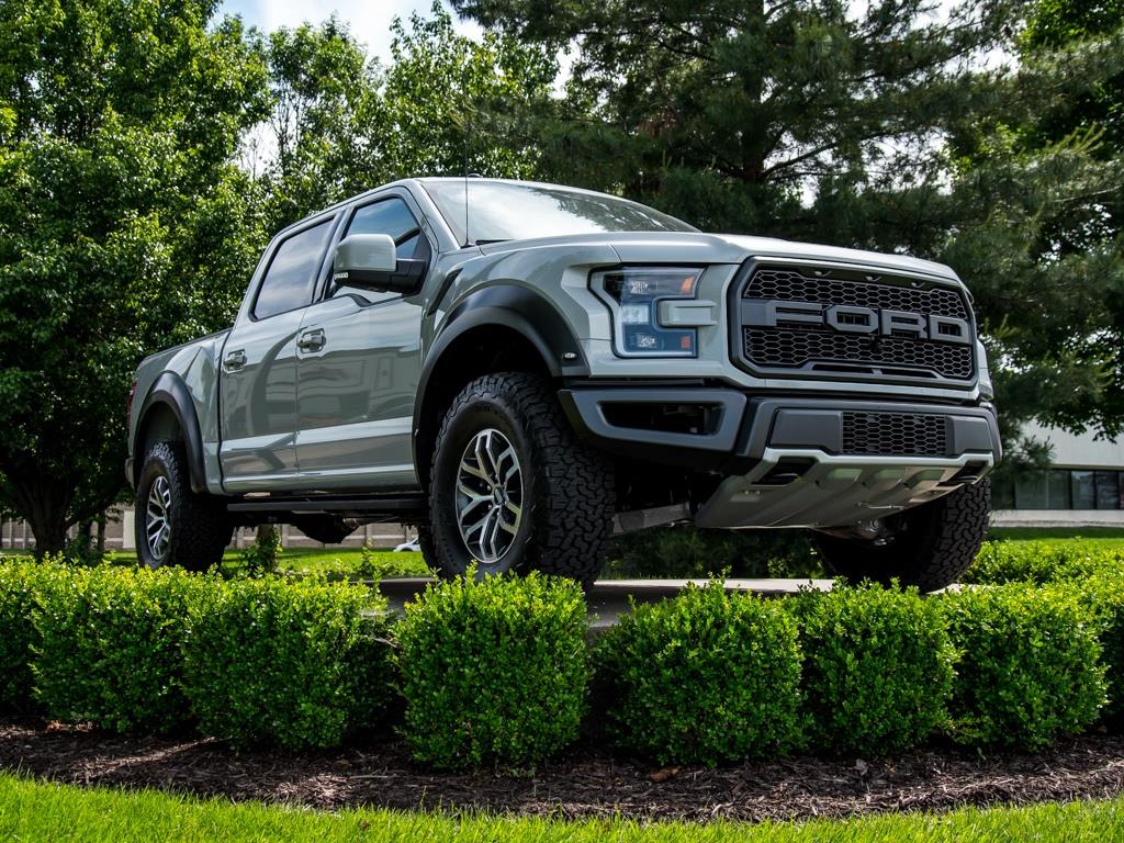 2017 Ford F-150 Raptor - Photo 4 - Springfield, MO 65802
