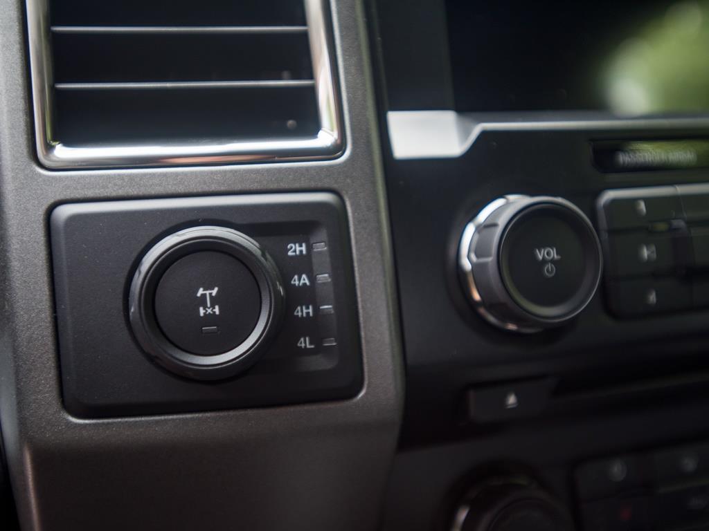 2017 Ford F-150 Raptor - Photo 11 - Springfield, MO 65802