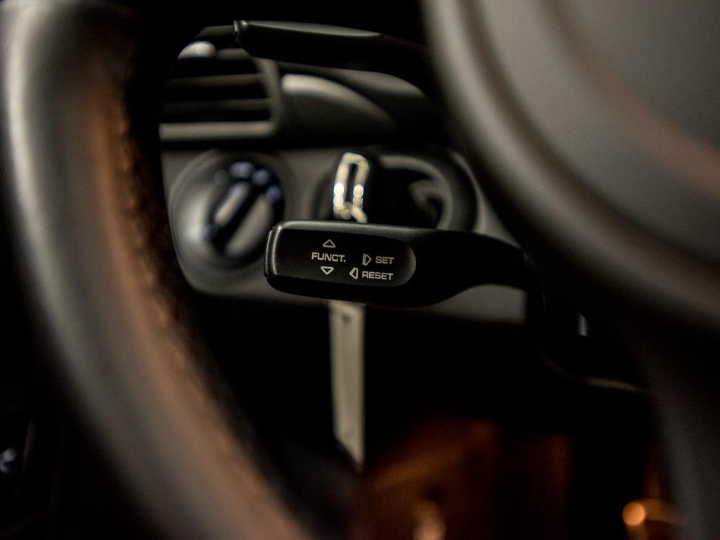 2011 Porsche 911 Carrera - Photo 11 - Springfield, MO 65802
