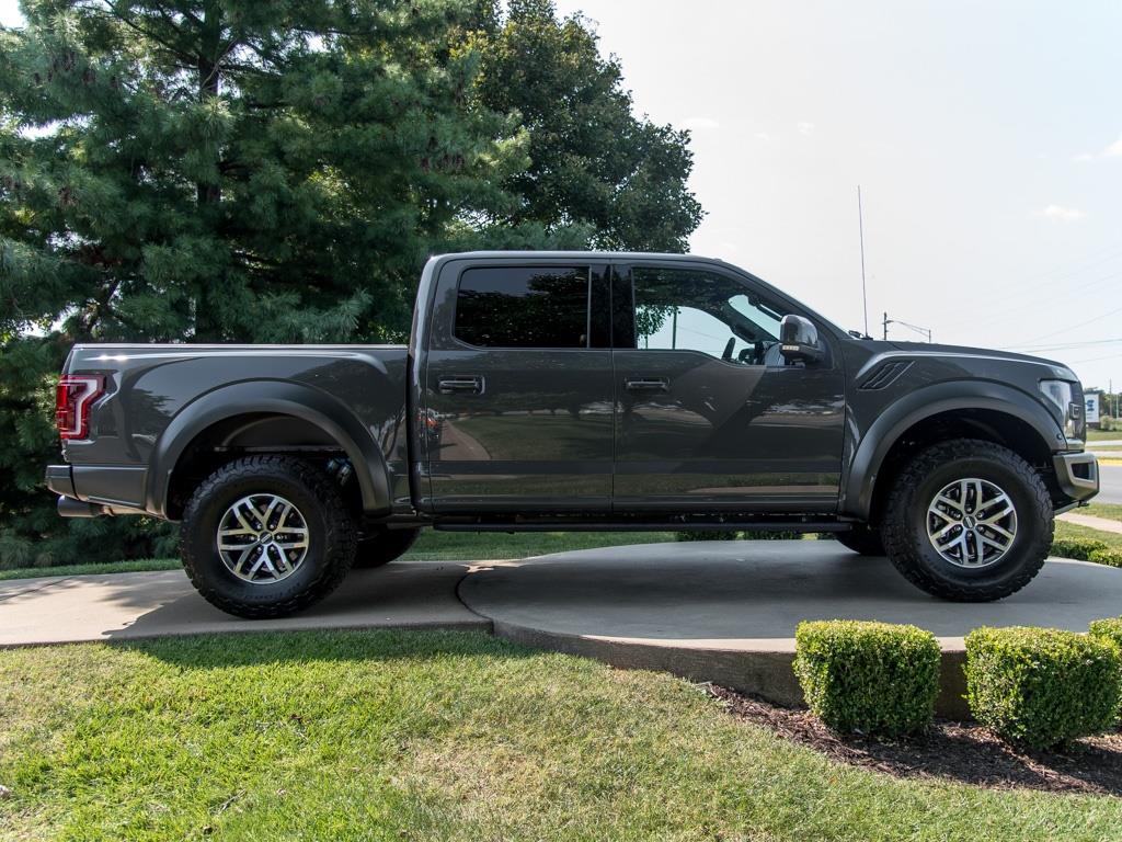 2018 Ford F-150 Raptor - Photo 3 - Springfield, MO 65802