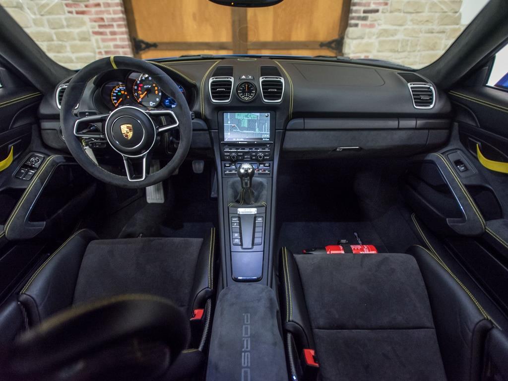2016 Porsche Cayman GT4 - Photo 2 - Springfield, MO 65802