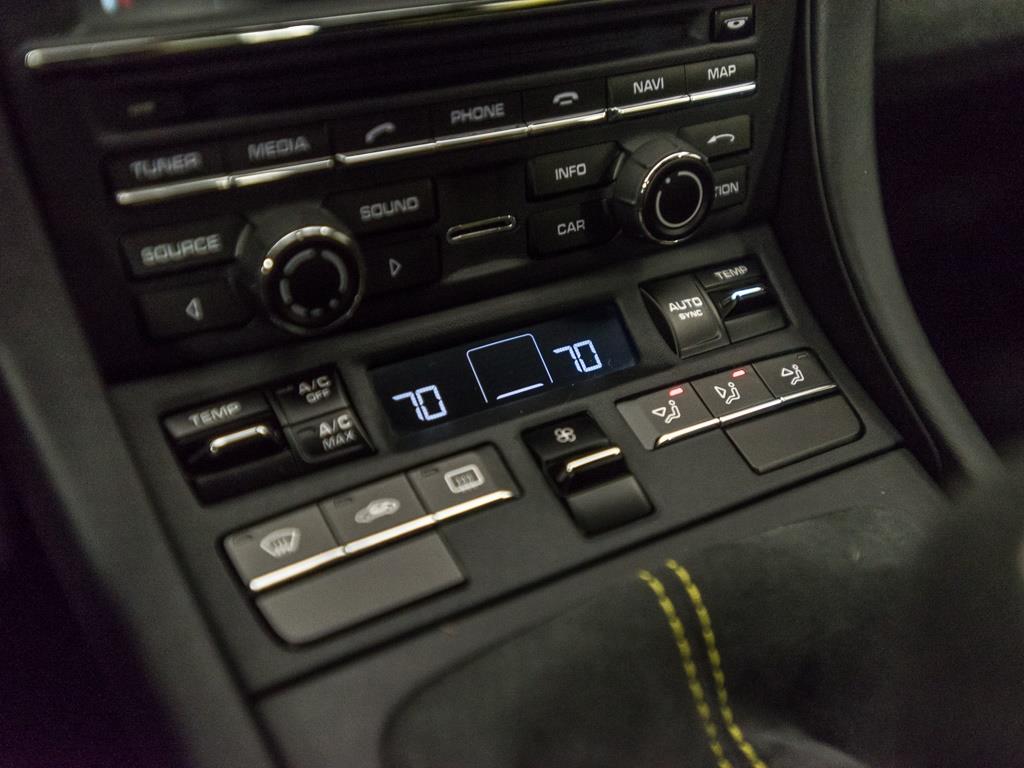 2016 Porsche Cayman GT4 - Photo 15 - Springfield, MO 65802