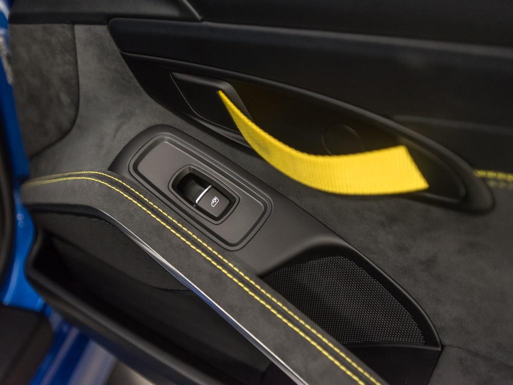 2016 Porsche Cayman GT4 - Photo 27 - Springfield, MO 65802