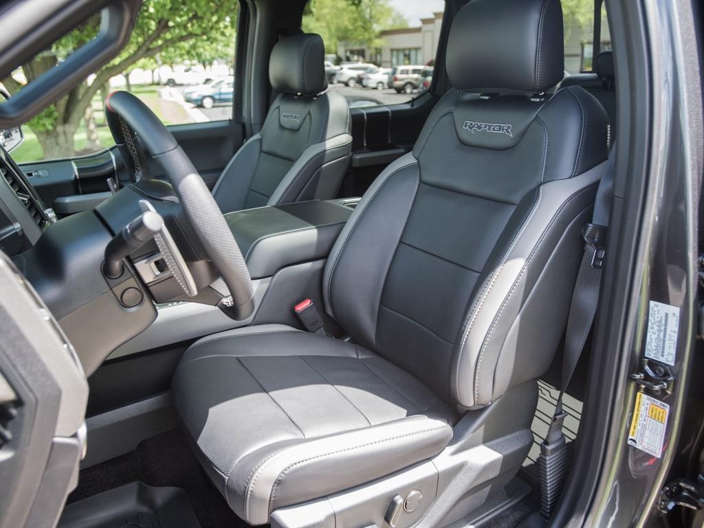 2017 Ford F-150 Raptor - Photo 17 - Springfield, MO 65802