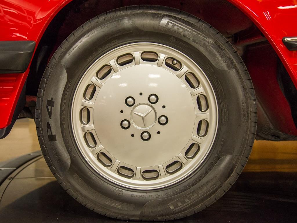 1989 Mercedes-Benz 560-Class 560 SL - Photo 33 - Springfield, MO 65802