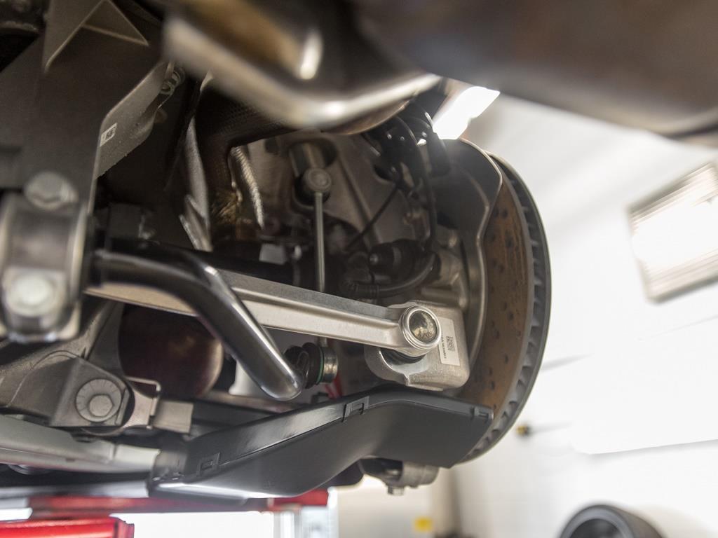 2016 Porsche Cayman GT4 - Photo 35 - Springfield, MO 65802