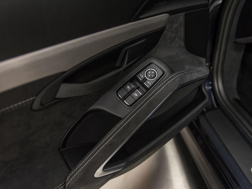 2016 Porsche Cayman GT4 - Photo 17 - Springfield, MO 65802
