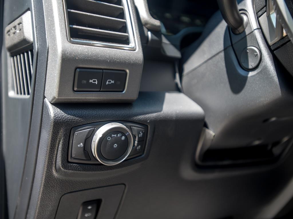 2017 Ford F-150 Raptor - Photo 16 - Springfield, MO 65802