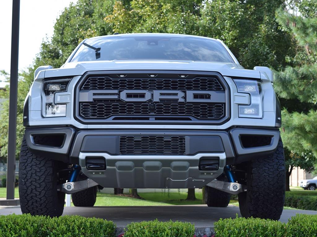 2017 Ford F-150 Raptor - Photo 7 - Springfield, MO 65802
