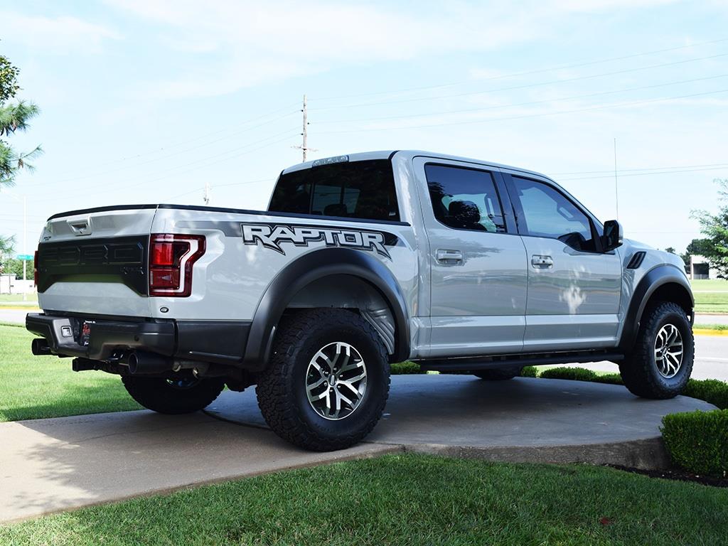 2017 Ford F-150 Raptor - Photo 9 - Springfield, MO 65802