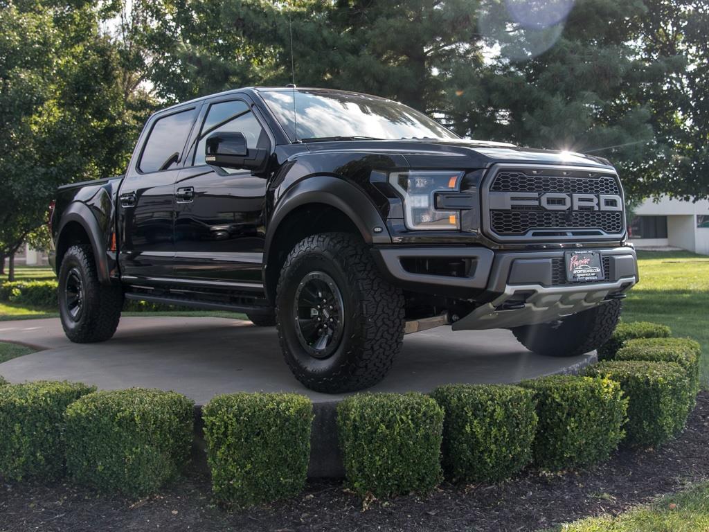 2018 Ford F-150 Raptor - Photo 4 - Springfield, MO 65802