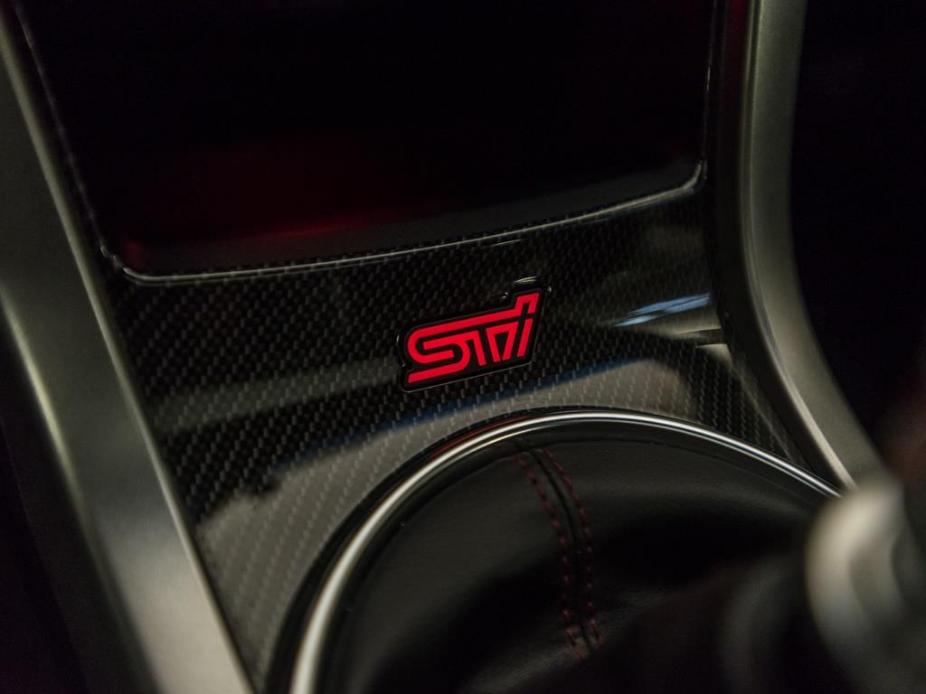 2015 Subaru WRX STI Limited - Photo 17 - Springfield, MO 65802
