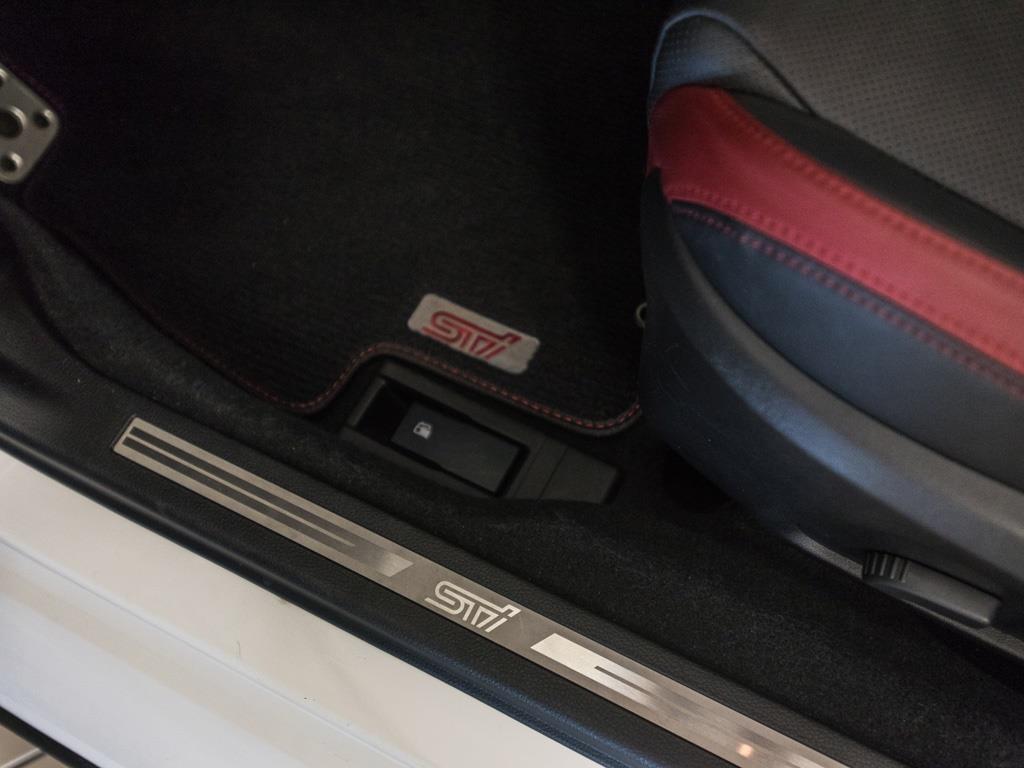 2015 Subaru WRX STI Limited - Photo 23 - Springfield, MO 65802