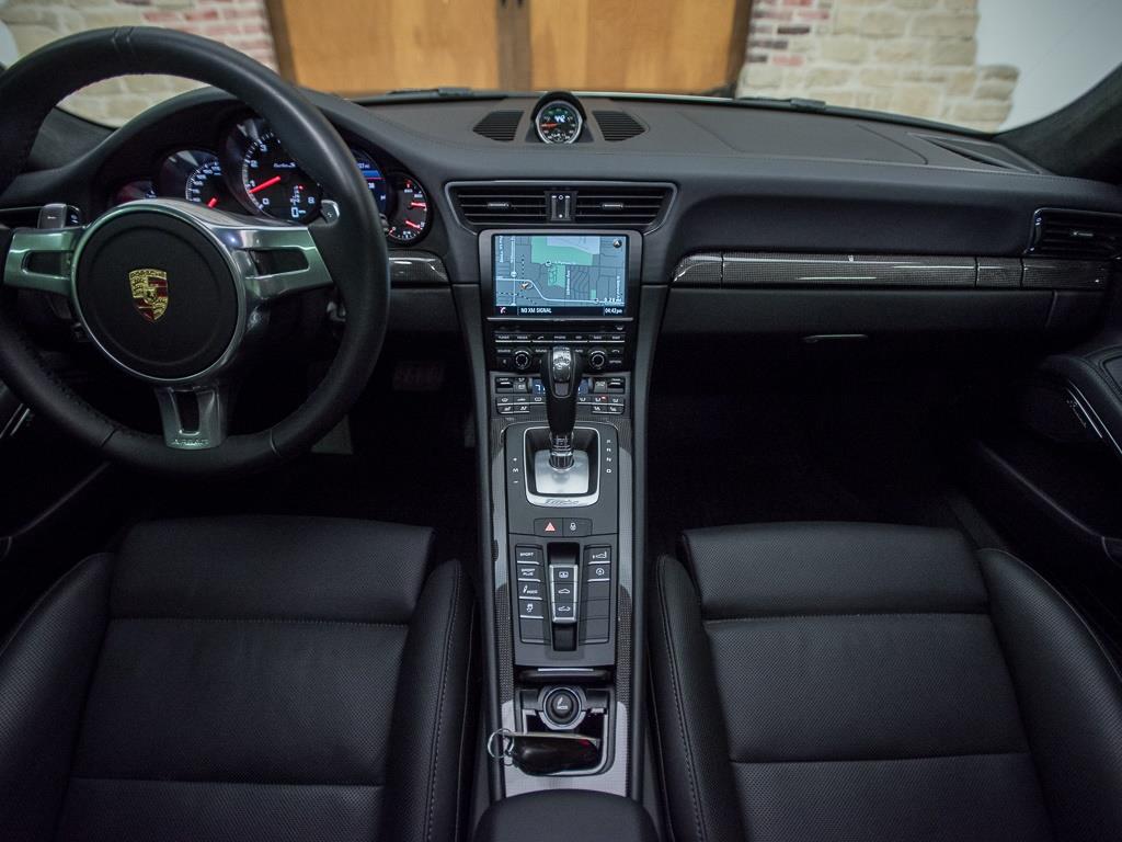 2015 Porsche 911 Turbo S - Photo 2 - Springfield, MO 65802