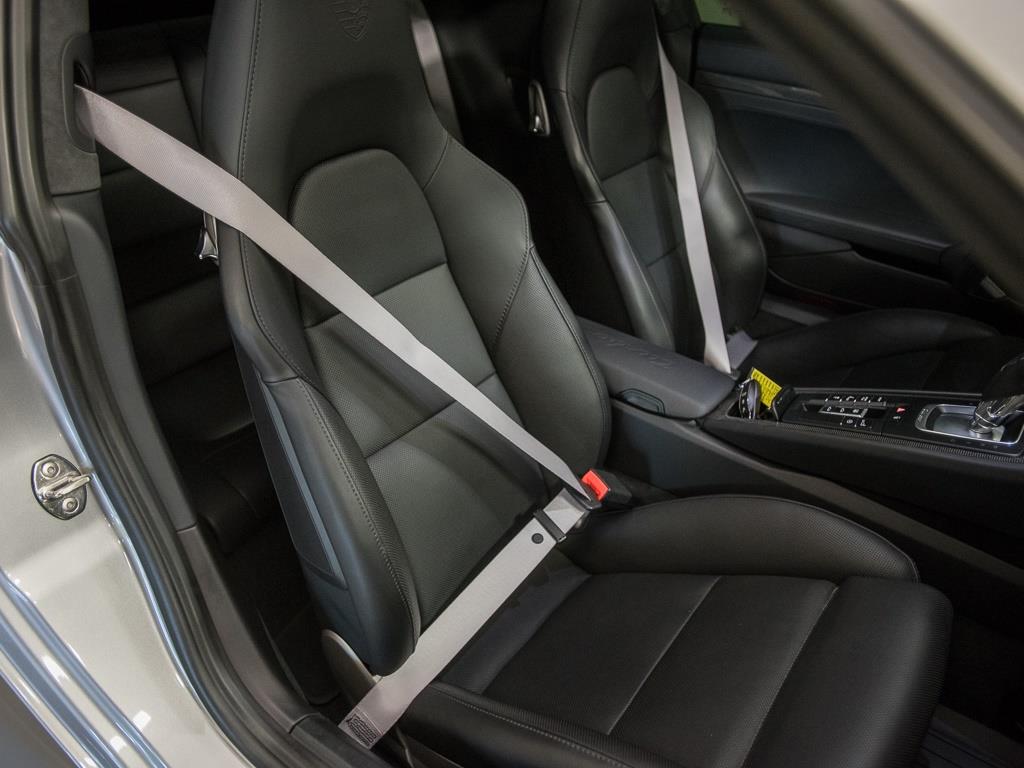 2015 Porsche 911 Turbo S - Photo 21 - Springfield, MO 65802