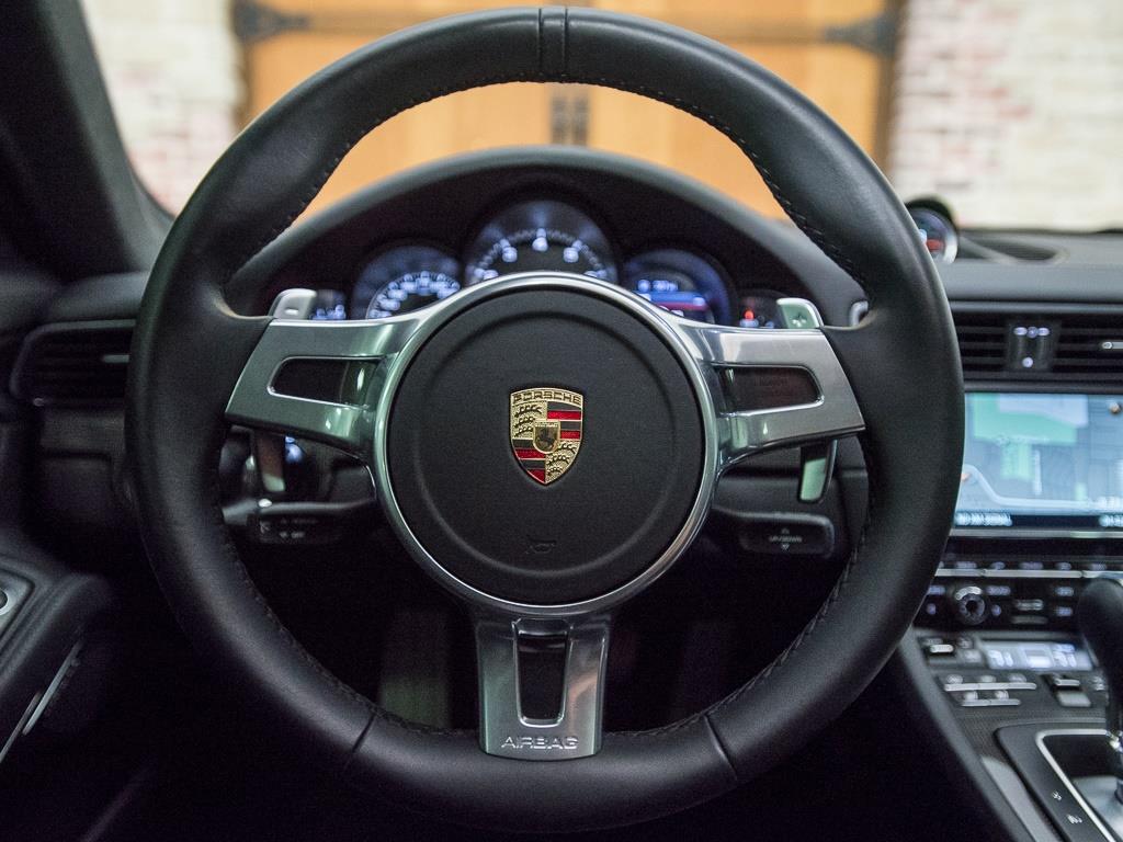 2015 Porsche 911 Turbo S - Photo 13 - Springfield, MO 65802